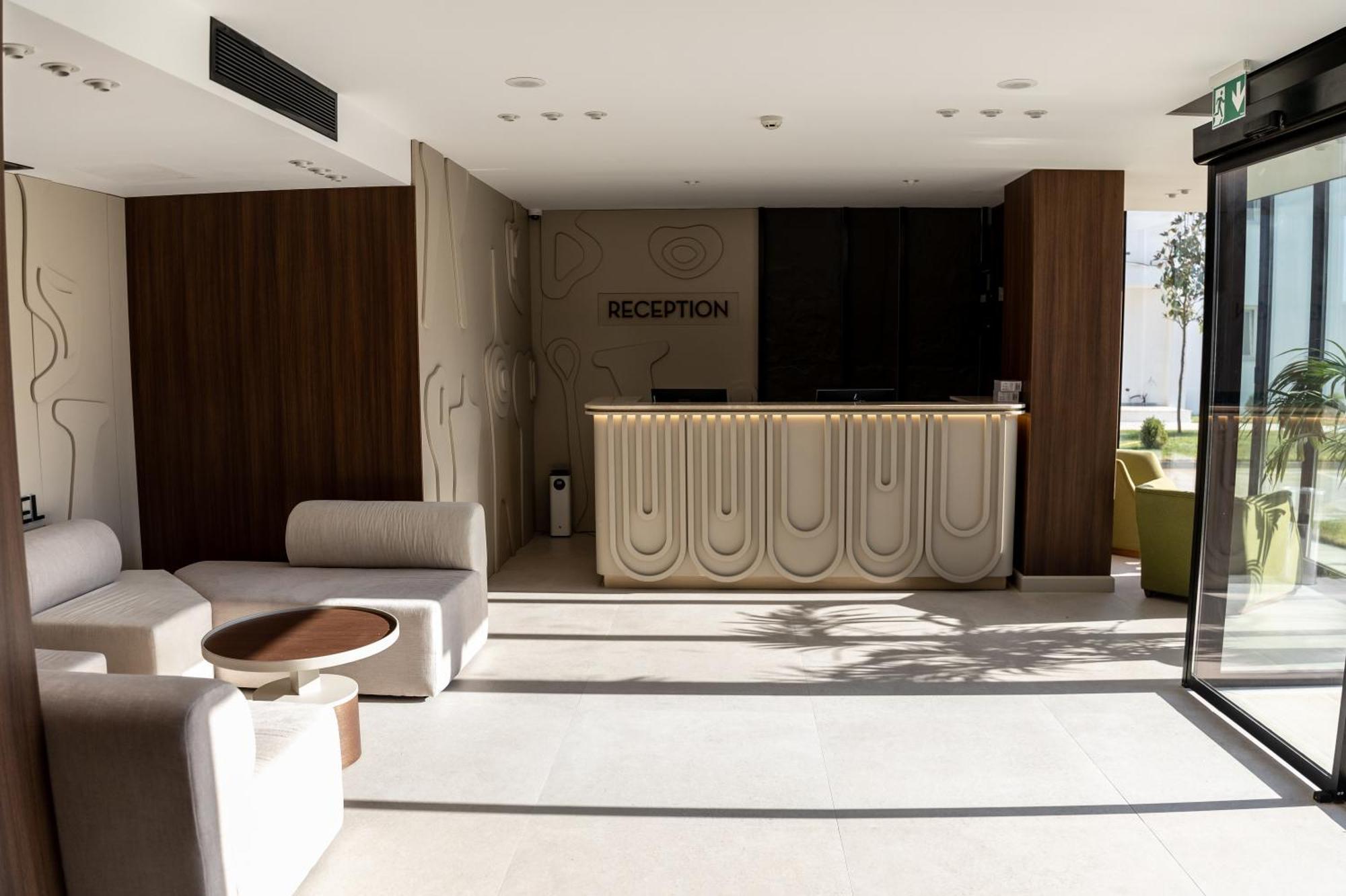 Bolt Boutique Hotel Lezhe Luaran gambar