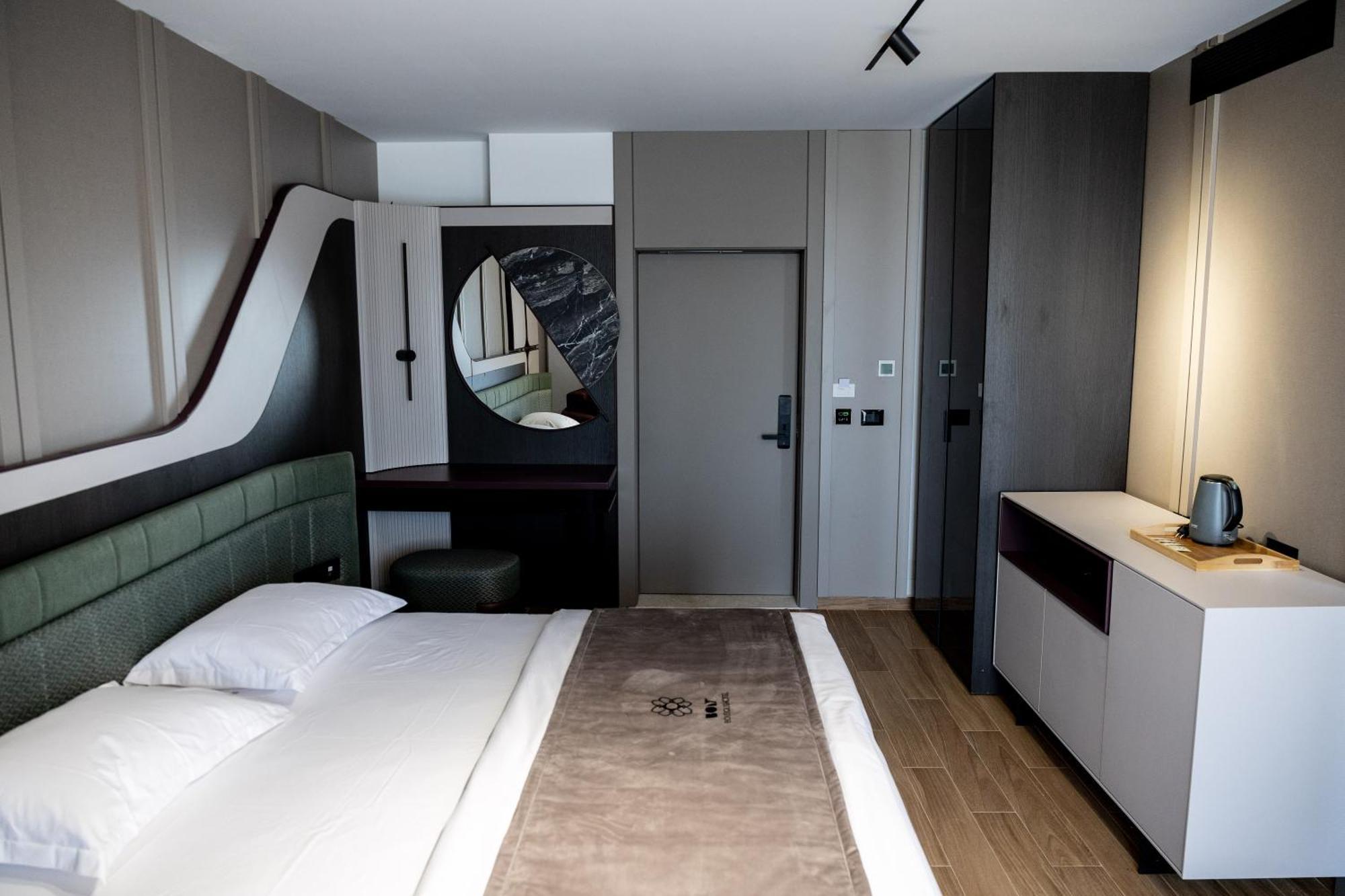 Bolt Boutique Hotel Lezhe Luaran gambar