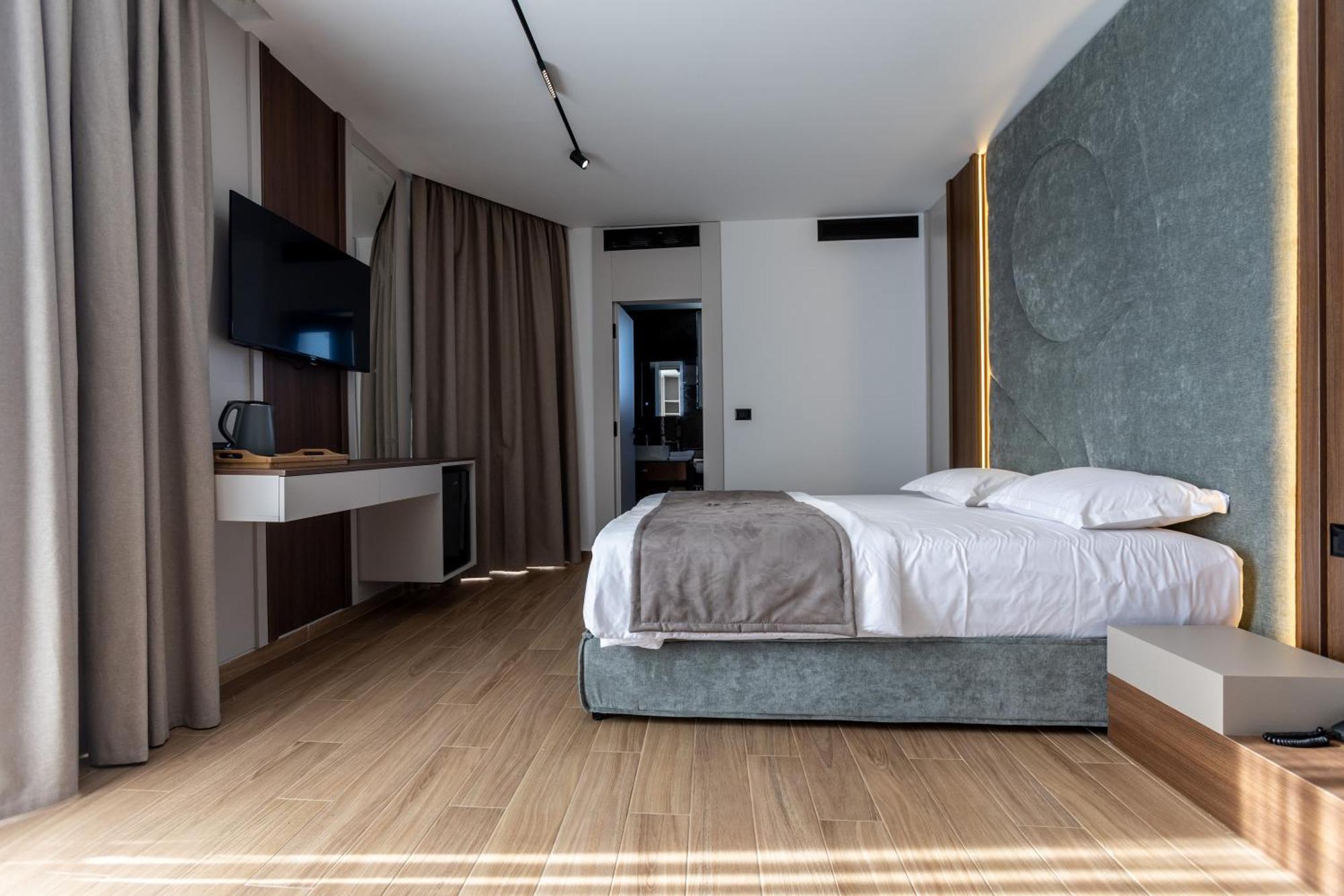Bolt Boutique Hotel Lezhe Luaran gambar