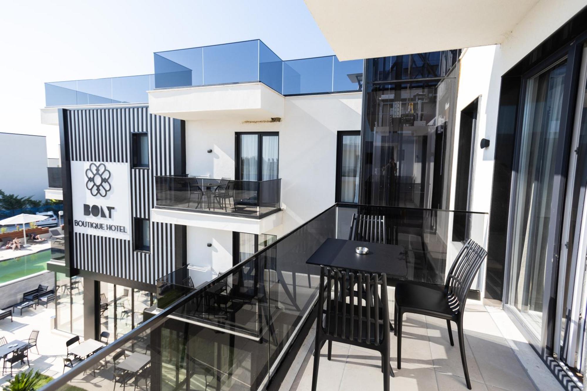 Bolt Boutique Hotel Lezhe Luaran gambar